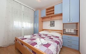 Apartment Meri Baska Voda